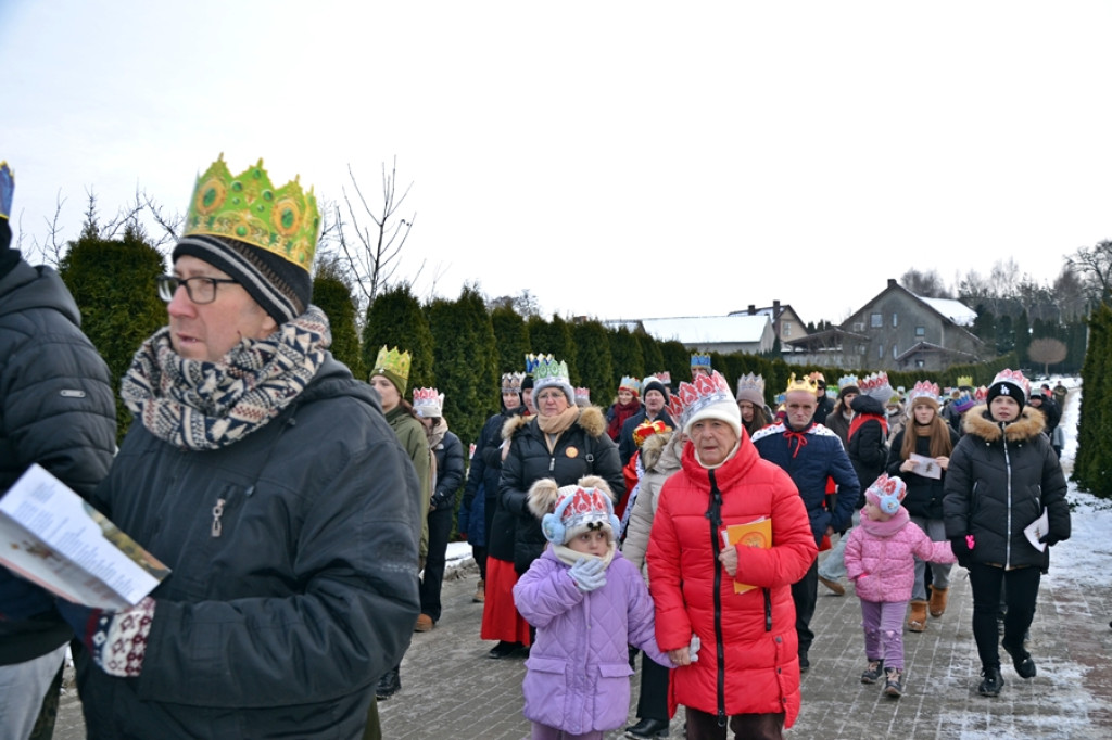 Orszak Królewski przeszedł ulicami Mikstatu