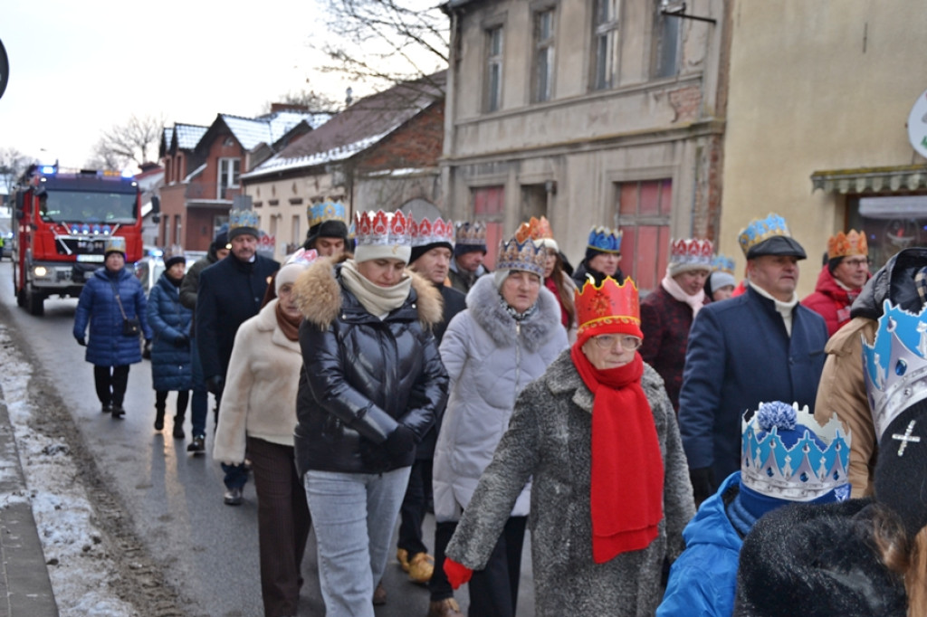 Orszak Królewski przeszedł ulicami Mikstatu