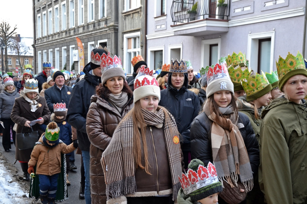 Orszak Królewski przeszedł ulicami Mikstatu