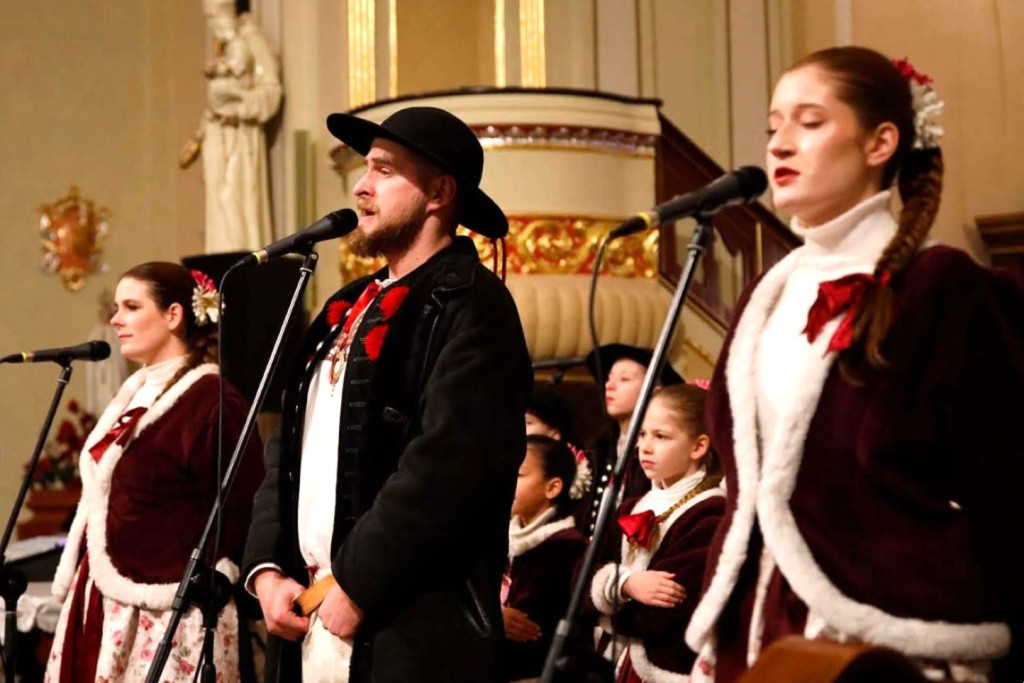 Zespół ,,Równica’’ koncertował w Mikstacie