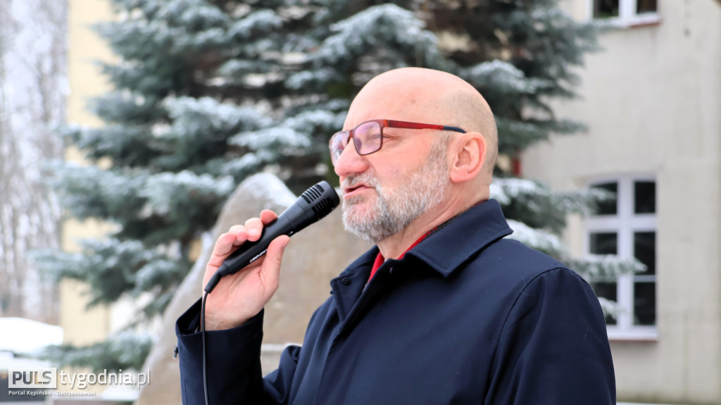 W hołdzie powstańcom wielkopolskim