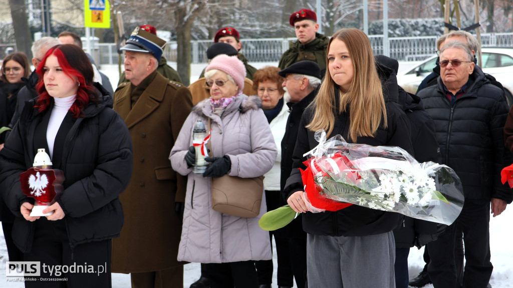 W hołdzie powstańcom wielkopolskim