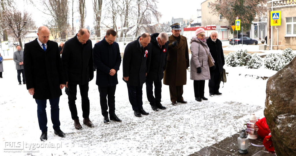 W hołdzie powstańcom wielkopolskim