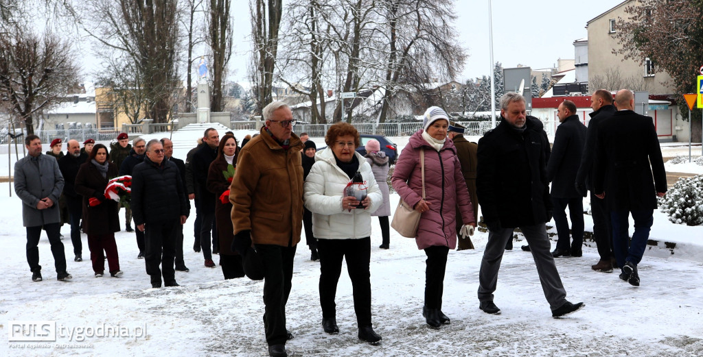 W hołdzie powstańcom wielkopolskim