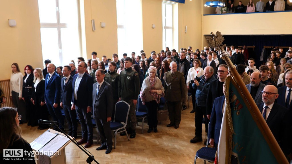 W hołdzie powstańcom wielkopolskim