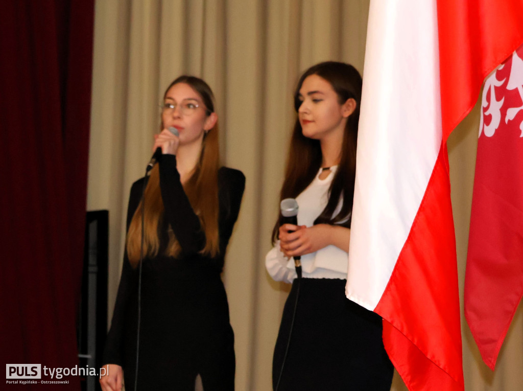 W hołdzie powstańcom wielkopolskim