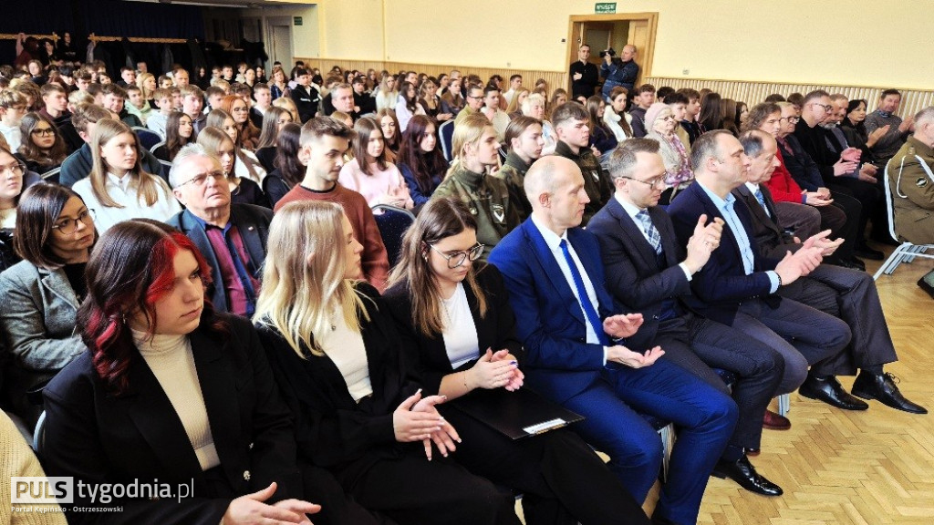 W hołdzie powstańcom wielkopolskim