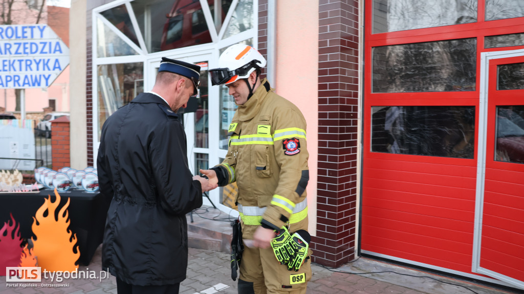 Nowe auto dla OSP Grabów nad Prosną