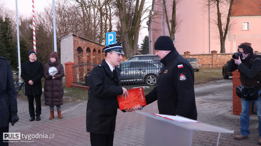 Nowe auto dla OSP Grabów nad Prosną