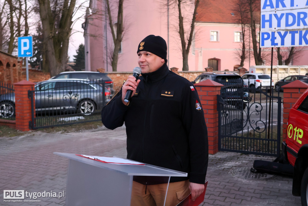 Nowe auto dla OSP Grabów nad Prosną