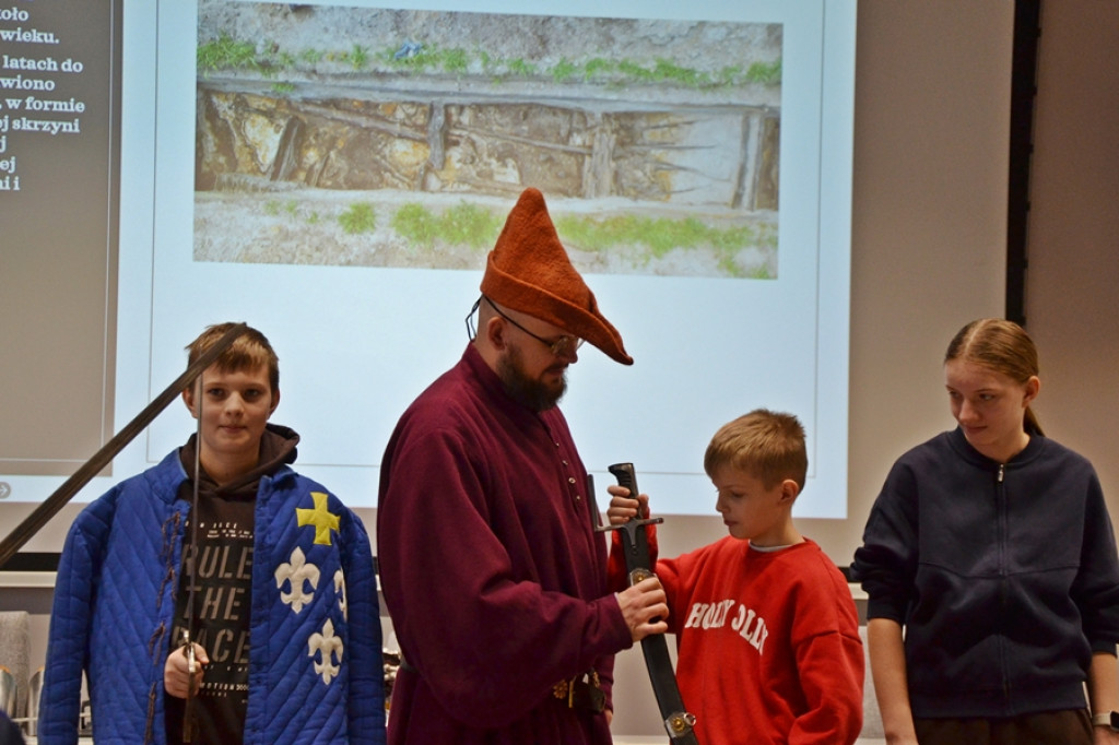 Mikstacka Szkoła św. Rocha na szlaku