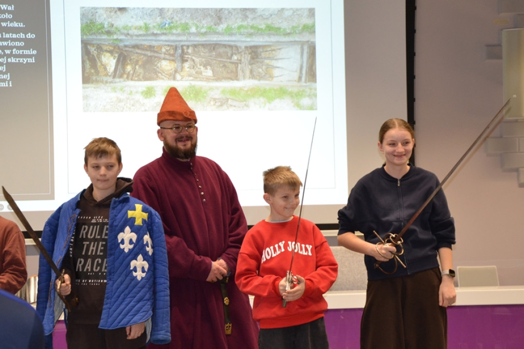 Mikstacka Szkoła św. Rocha na szlaku