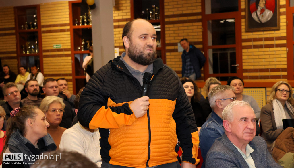 Debata w sprawie przywrócenia praw miejskich Kobylej Górze