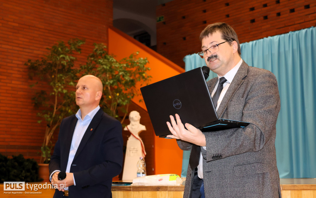 Debata w sprawie przywrócenia praw miejskich Kobylej Górze