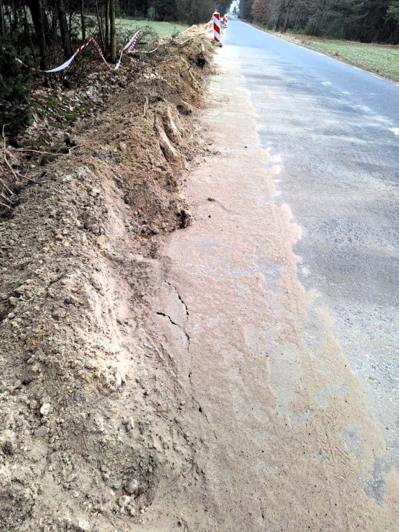 W Jaźwinach martwią się o swoją drogę