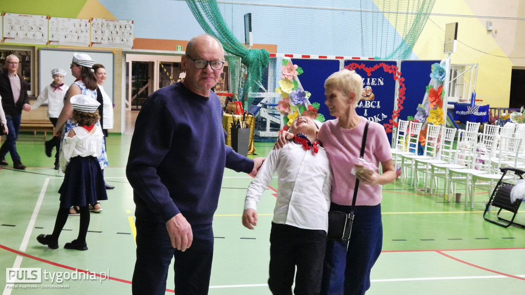 Podróż przez życie Babci i Dziadka w Kraszewicach