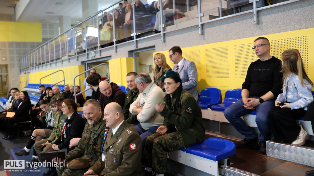 Harcerze z Mikstatu mają swój sztandar