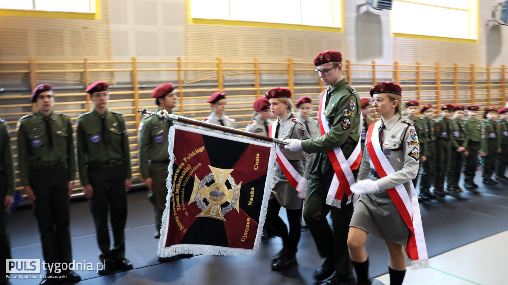 Harcerze z Mikstatu mają swój sztandar