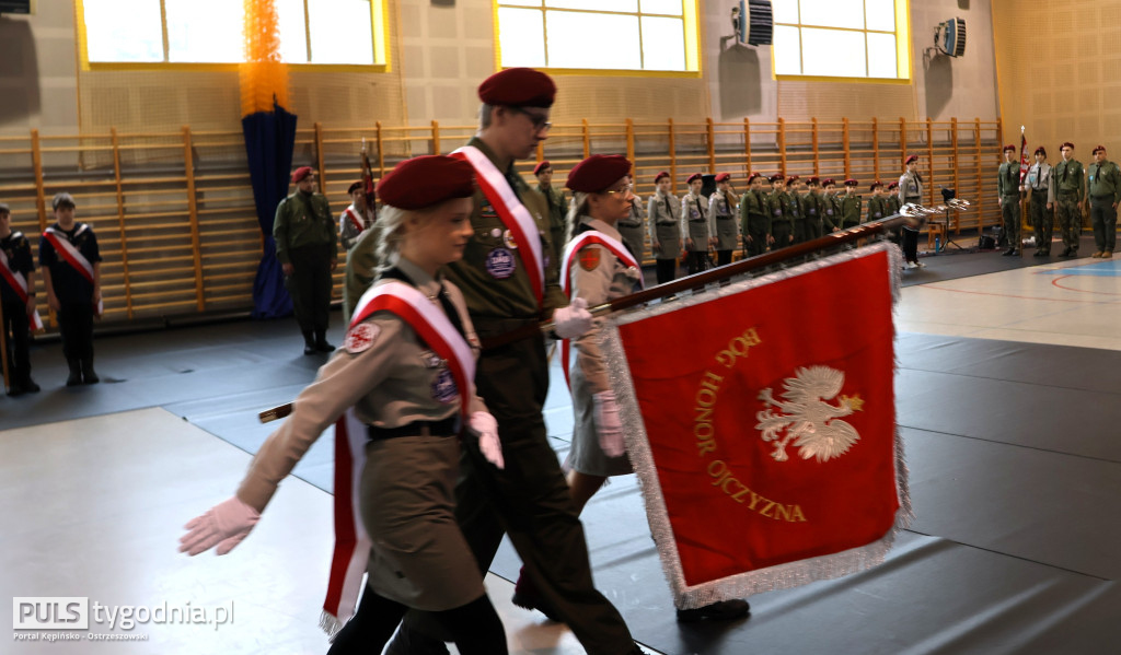 Harcerze z Mikstatu mają swój sztandar