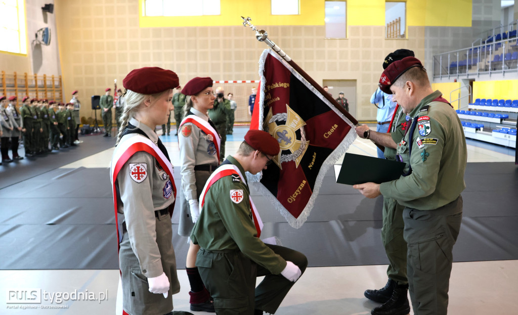 Harcerze z Mikstatu mają swój sztandar