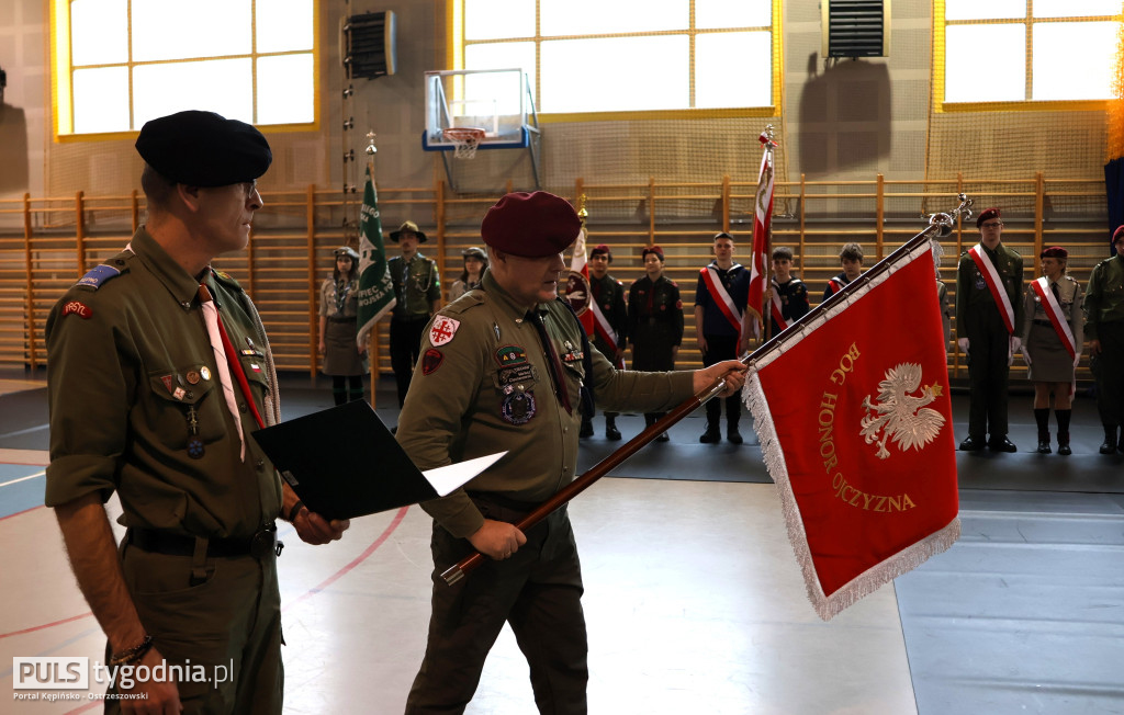 Harcerze z Mikstatu mają swój sztandar
