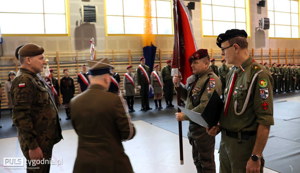 Harcerze z Mikstatu mają swój sztandar