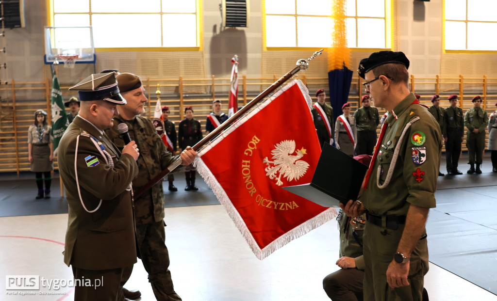 Harcerze z Mikstatu mają swój sztandar