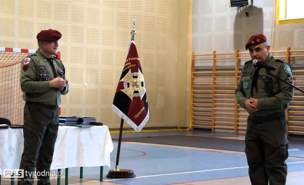 Harcerze z Mikstatu mają swój sztandar