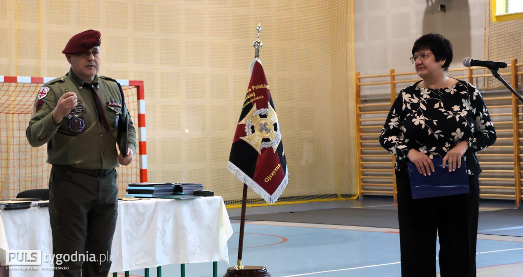 Harcerze z Mikstatu mają swój sztandar