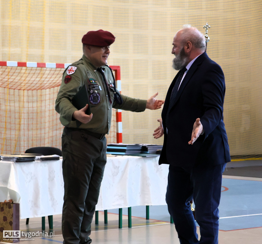 Harcerze z Mikstatu mają swój sztandar