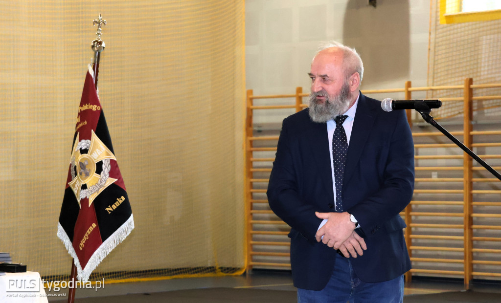 Harcerze z Mikstatu mają swój sztandar