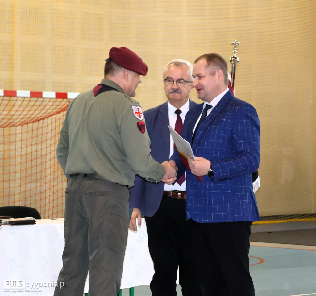 Harcerze z Mikstatu mają swój sztandar