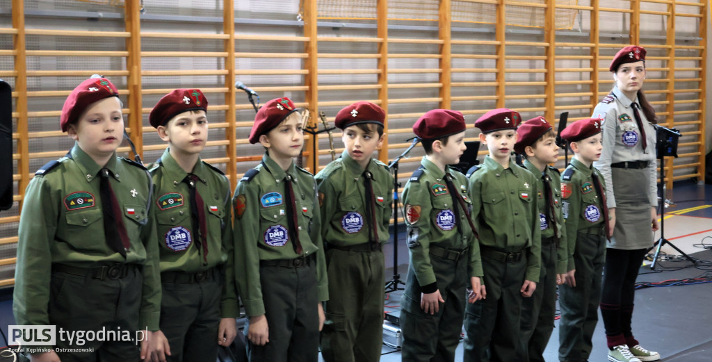 Harcerze z Mikstatu mają swój sztandar