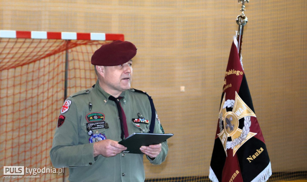 Harcerze z Mikstatu mają swój sztandar