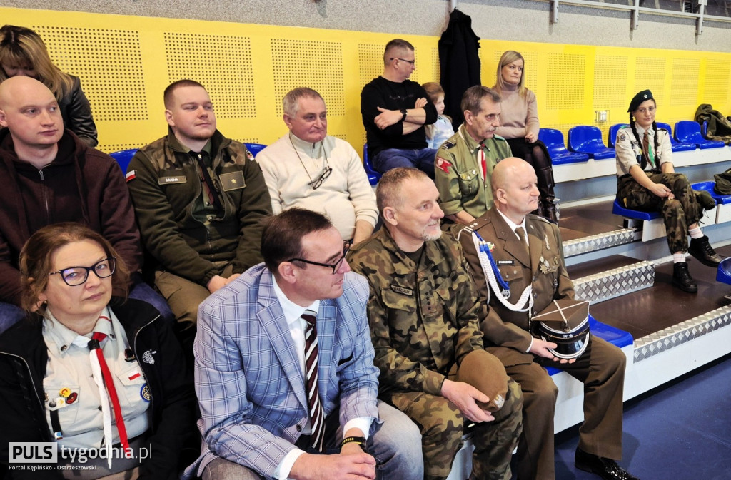 Harcerze z Mikstatu mają swój sztandar