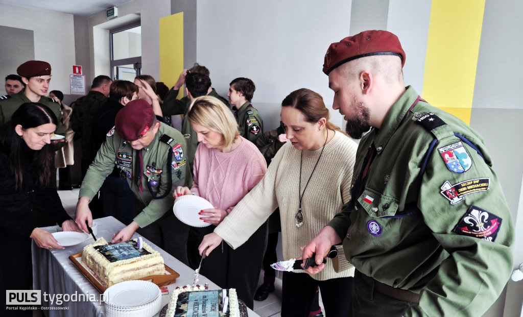 Harcerze z Mikstatu mają swój sztandar