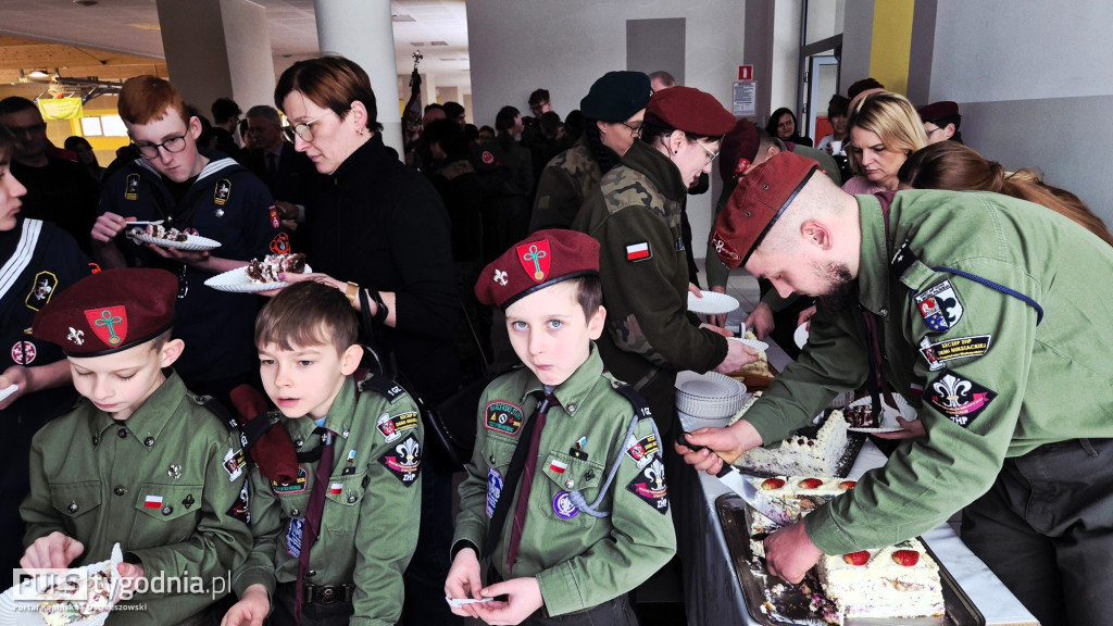 Harcerze z Mikstatu mają swój sztandar