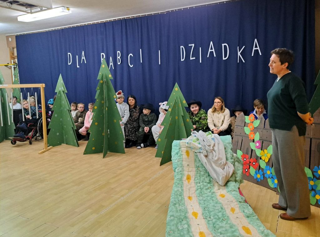 Dzień Babci i Dziadka w SOSW w Ostrzeszowie