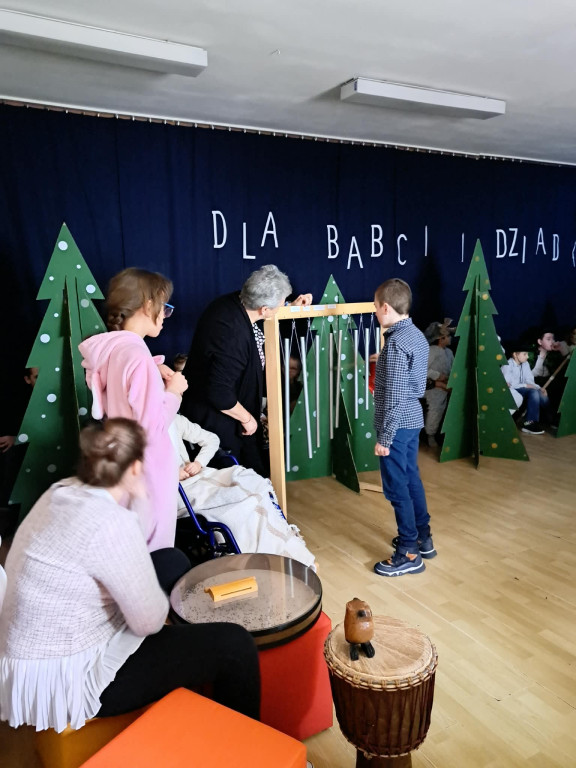 Dzień Babci i Dziadka w SOSW w Ostrzeszowie