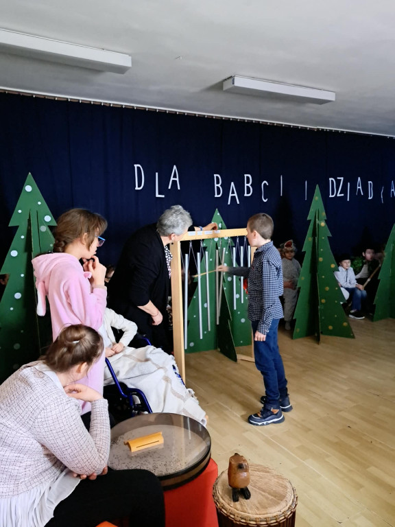 Dzień Babci i Dziadka w SOSW w Ostrzeszowie