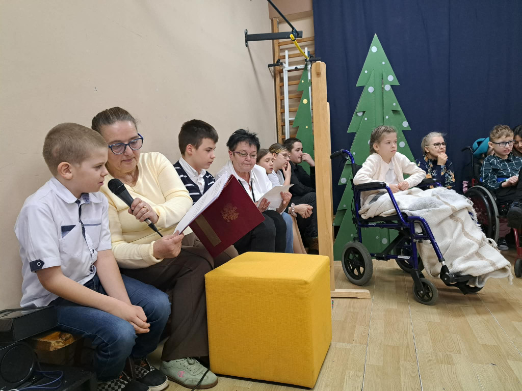 Dzień Babci i Dziadka w SOSW w Ostrzeszowie