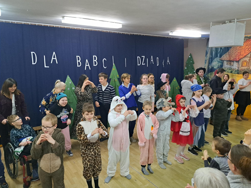 Dzień Babci i Dziadka w SOSW w Ostrzeszowie