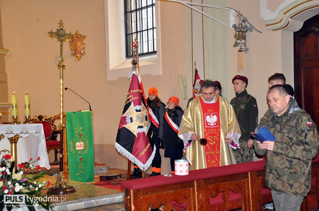 Harcerze z Mikstatu mają swój sztandar