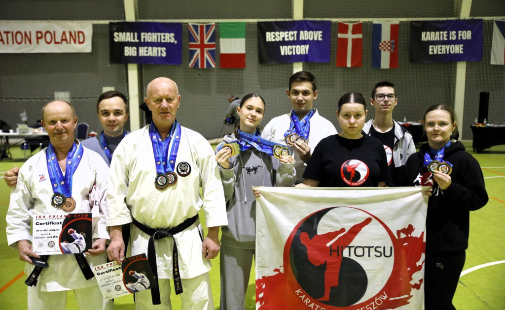 Dobry początek dla karateków Hitotsu Ostrzeszów