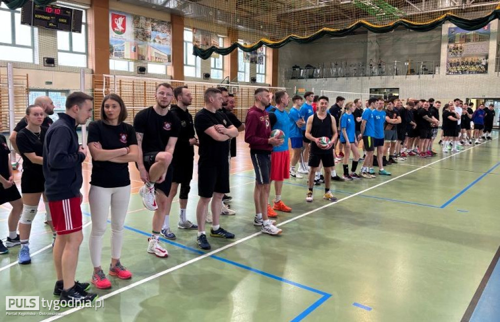 III Powiatowy Turniej Piłki Siatkowej Strażaków