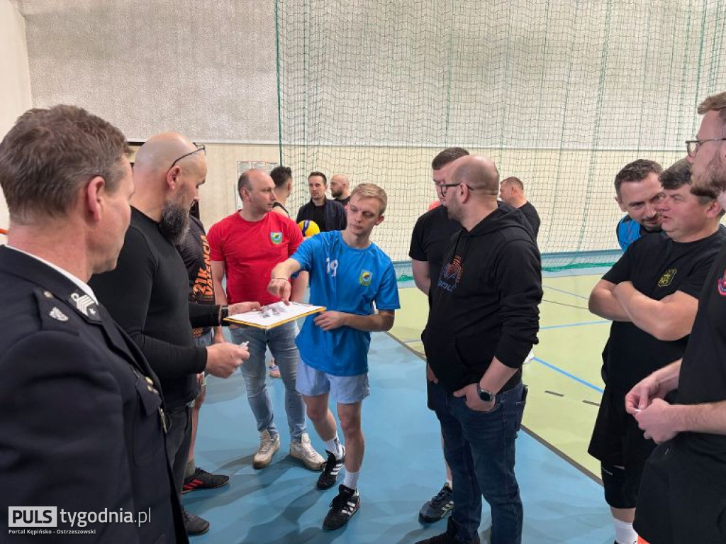 III Powiatowy Turniej Piłki Siatkowej Strażaków