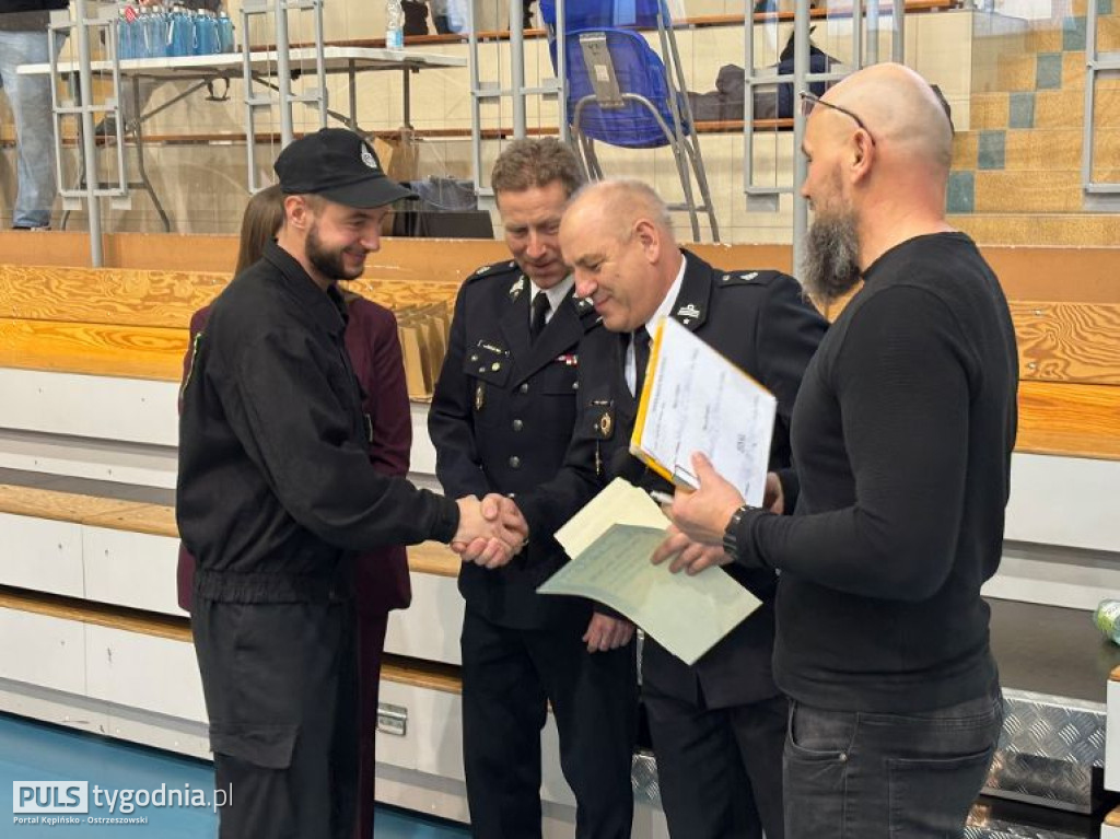 III Powiatowy Turniej Piłki Siatkowej Strażaków