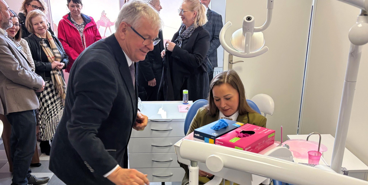 W ZS nr 1 otwarto gabinet dentystyczny