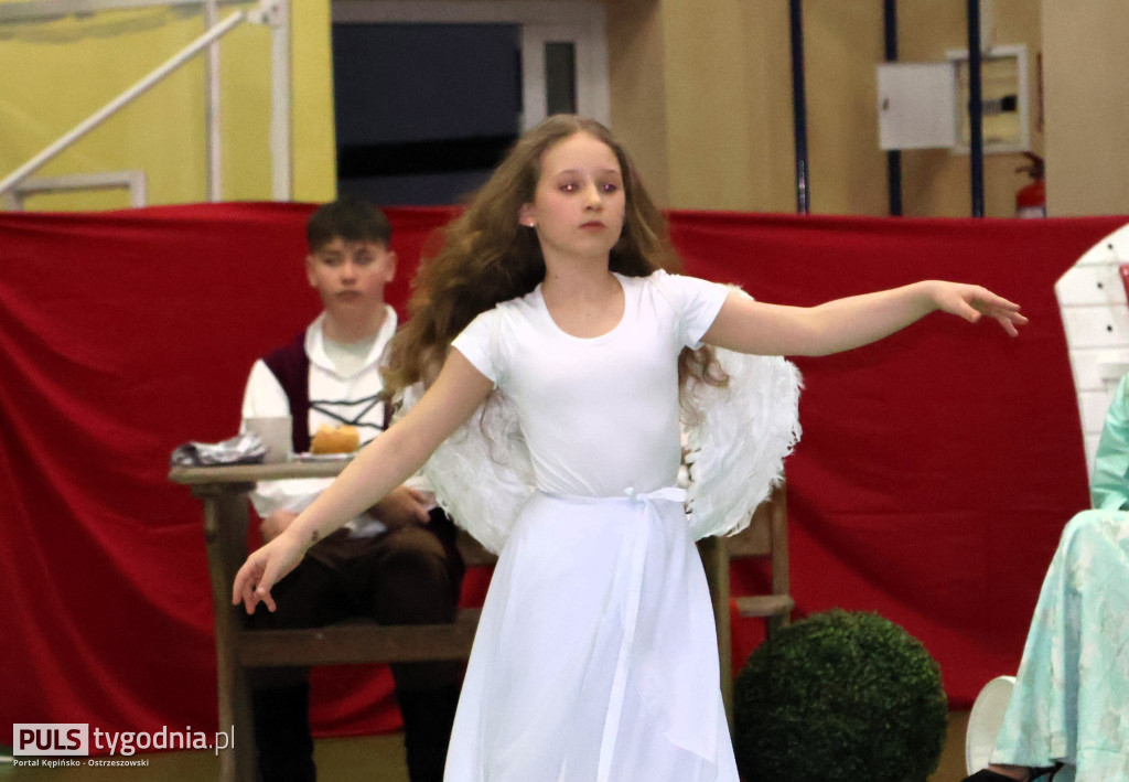 KRASZEWICE: Z Sienkiewiczem przez karty powieści