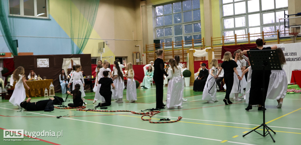 KRASZEWICE: Z Sienkiewiczem przez karty powieści